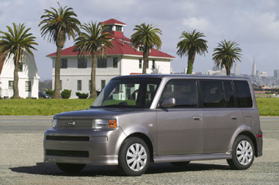 Scion-xB-2005 2nd.jpg
